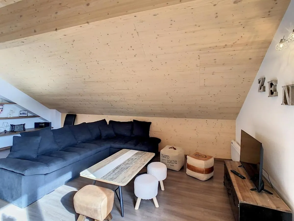 Apartment Appartement Spacieux 10 Pers, 80 M², Avec Balcon Sud, Au Pied Des Pistes A Fontcouverte-La-Toussuire - Fr-1-417-38